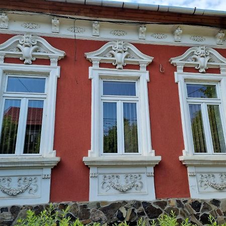 Târgu-MureşCasa Victoriaアパートメント エクステリア 写真